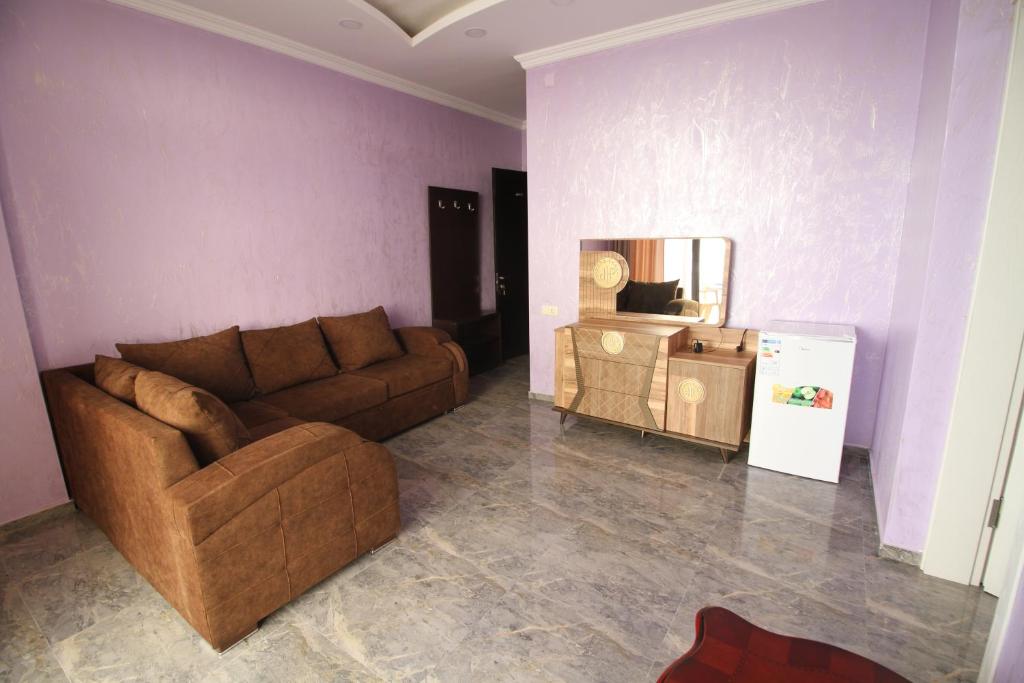 Medea Kvariati room 4